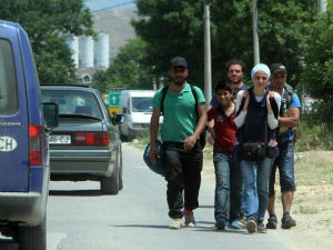 За викенд у Србију из Македоније ушло око 10.000 избеглица