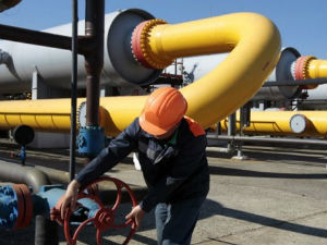 Русија прети да ће зауставити испоруку гаса Украјини