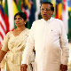 Председник Шри Ланке за бичевање реповима отровних ража организатора Енрикеовог концерта