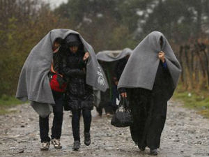 Комесеријат: Довољно топле обуће и одеће за мигрнате у Србији