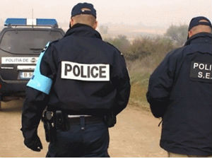 И мађарска полиција контролише улазак избеглица у Македонију