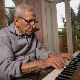 Да се не би досађивао, 95-годишњак оформио џез групу
