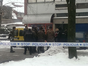 Загреб, скочио са зграде, двоје мртвих у стану