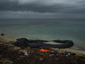 Грчка, 24 мртва у бродолому, настрадала и деца 