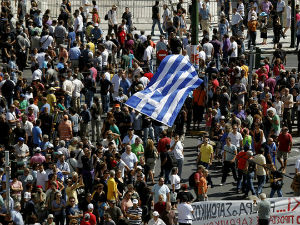 Штрајкови широм Грчке због реформе пeнзионог система