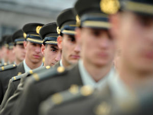 Хрватска враћа обавезно служење војног рока?