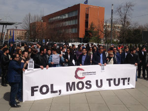 Протест новинара у Приштини 