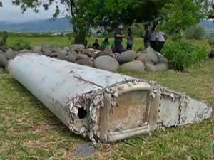 Остаци нађени у Мозамбику вероватно од малезијског авиона