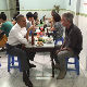 Обама за шест долара ручао са куваром Бордејном