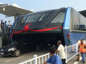 Кинези направили и тестирали трамвај будућности