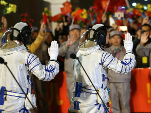Кинески астронаути успешно завршили мисију