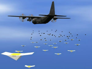 Пентагон успешно тестирао „јато“ беспилотних летелица