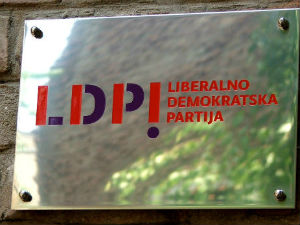 ЛДП позива председничке кандидате да признају резултате избора