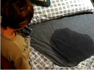 Ноћно мокрење, проблем код деце који се често крије