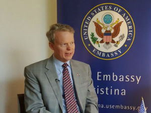 Амерички амбасадор у Приштини: Косову прети глобална изолација