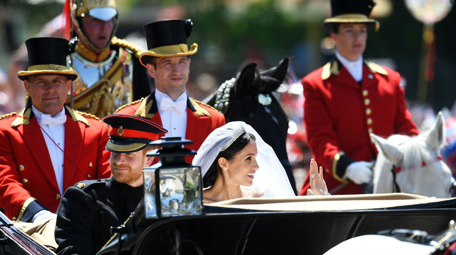 Краљевска породица захвалила свима поводом венчања