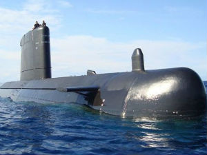 Нова шпанска подморница не може да стане у своју луку