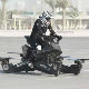 Полиција Дубаија у потеру и по земљи и у ваздуху