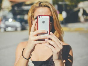 „Епл“ признао – посустаје тражња за „ајфонима“