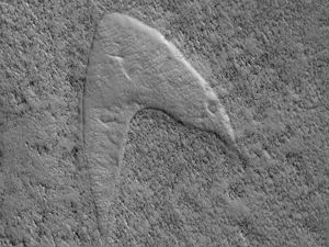 "Star trek" на Марсу, уочен познати логотип на „црвеној планети“