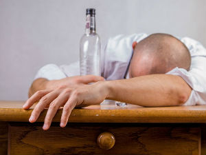 Пијан без капи алкохола – бактерије у желуцу га напијале