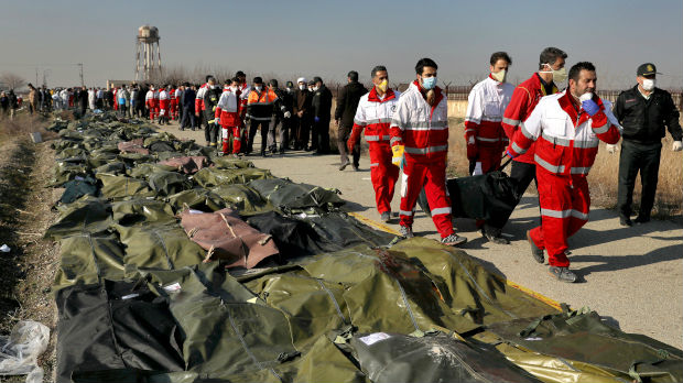 Међу погинулима у паду украјинског авиона највише Иранаца и Канађана