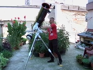 Астроном из Прокупља од своје терасе направио опсерваторију