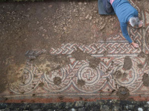 Откривен мозаик из 5. века у римској вили у Енглеској