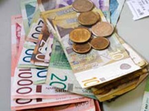 Prosečna majska plata 65.025 dinara