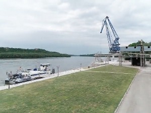 Rekonstrukcija luka Prahovo i Bogojevo – pola milijarde evra za najjeftiniji prevoz