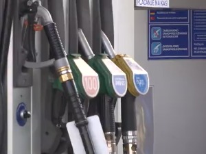 Ponovo ograničena cena gasa i goriva – da li su svi kupci zaštićeni