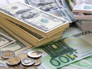 Kome smeta jak dolar, a ko mu se raduje
