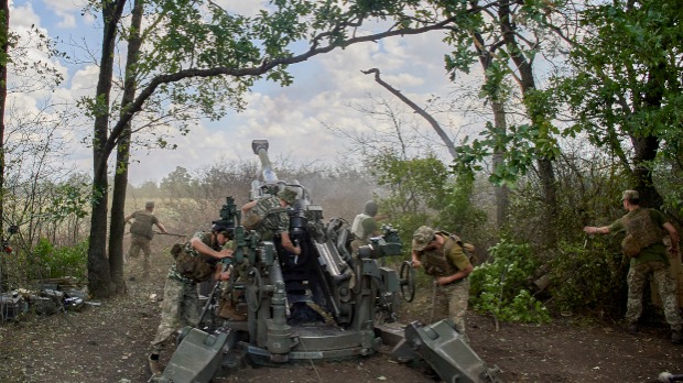 Контраофанзива украјинске војске у Херсону; Русија: Гранатирано село у Брјанској области
