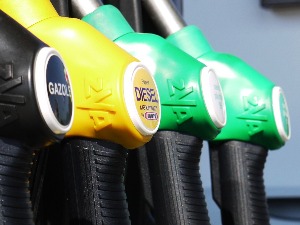 Cene goriva ostaju nepromenjene do ponedeljka