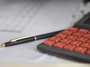 Dužnici u Srbiji se uprkos rastu euribora dobro drže – zašto ne žele duži rok otplate
