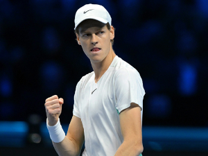 Новак у полуфиналу Торина, Синер победио и Рунеа