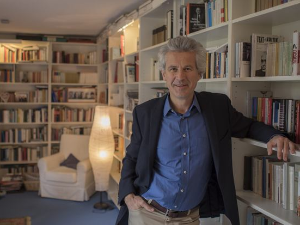 Уве Витшток: Фебруар 33 (7)