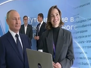 Путинова новогодишња бајка – Снежанa и Деда Мраз су другари, а онда им се запалила колиба