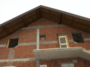 Тета Мразице опремиле дом Тодосијевића после пожара