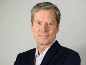  Еко минијатуре/ старе српске сорте- Крушка Калуђерка