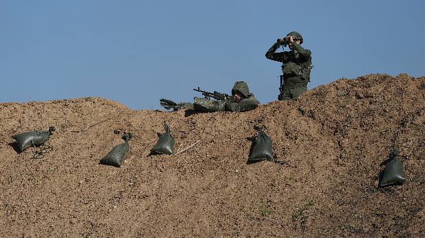 Израелска војска саопштила да наставља борбу против Хамаса; Пуцњаве и експлозије у северној Гази