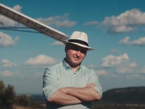 Фантастична планета - Растућа планета, 8. емисија