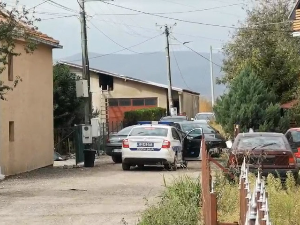Три полицајца повређена током оперативне акције у Нишу
