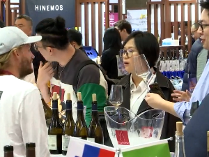 Сајам у Шангају – српска вина и ракије траже место на кинеском тржишту