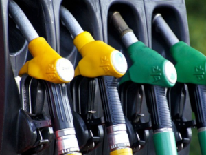 Нове цене горива - бензин скупљи, дизел јефтинији