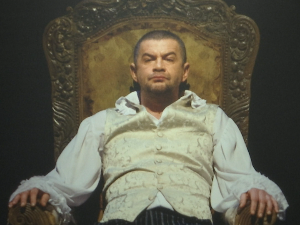 Изложба о Небојши Глоговцу и како је живот оставио на сцени