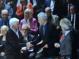 Новинар Драгољуб Гагричић добитник традиционалне златне значке Културно-просветне заједнице Србије