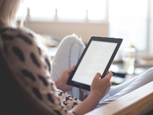 Књиге, а не таблети и телефони – много боље разумемо штампани од дигиталног текста