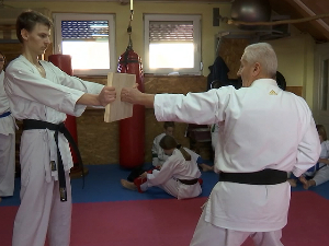 Најстарији каратиста из Мајура тренира свакодневно