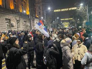 Трећи протест испред РИК-а, "Србија против насиља" тражи поништавање избора на свим нивоима